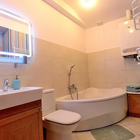 Victus Apartamenty, Nemo Sopot